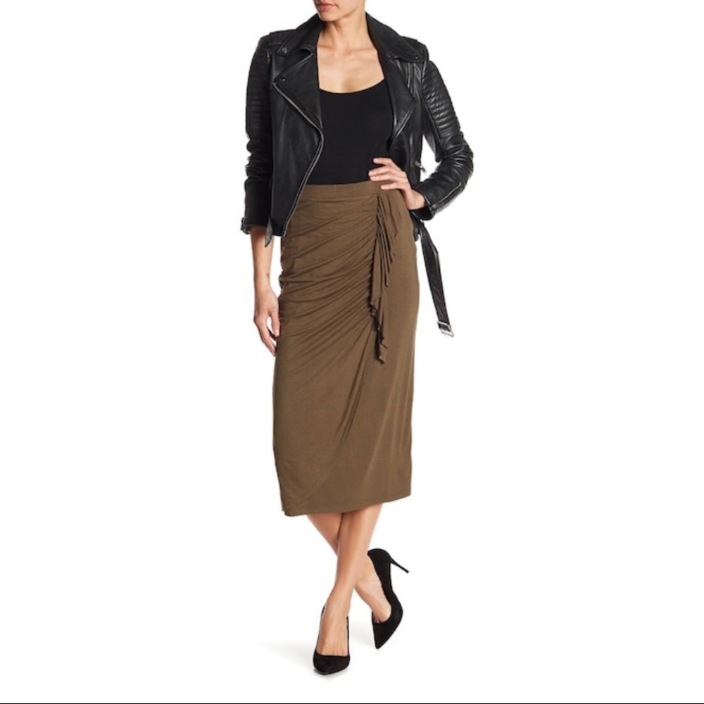 Bobeau- Olive Cinched Pencil Skirt soft & stretchy